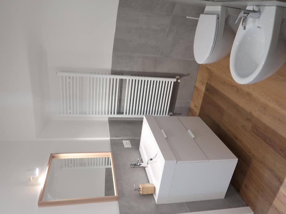 Appartamento Per Vacanze "Il Gelso" 로베레토 외부 사진
